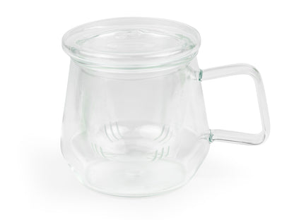 Clear glass mug with handle, glass infuser and lid sitting on a white background